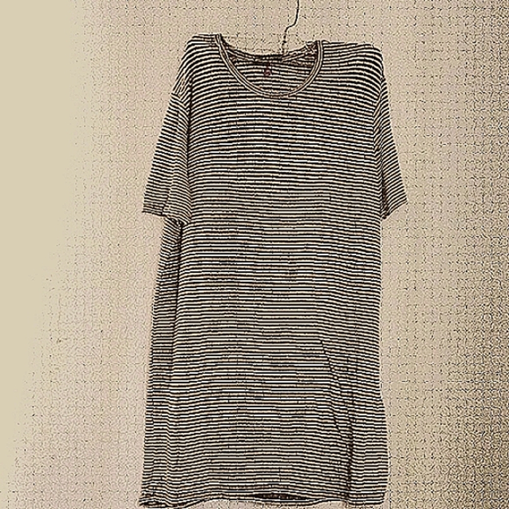 Brandy Melville striped t-shirt dress